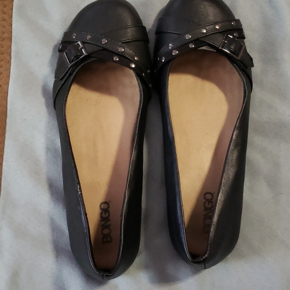 Women's shoes